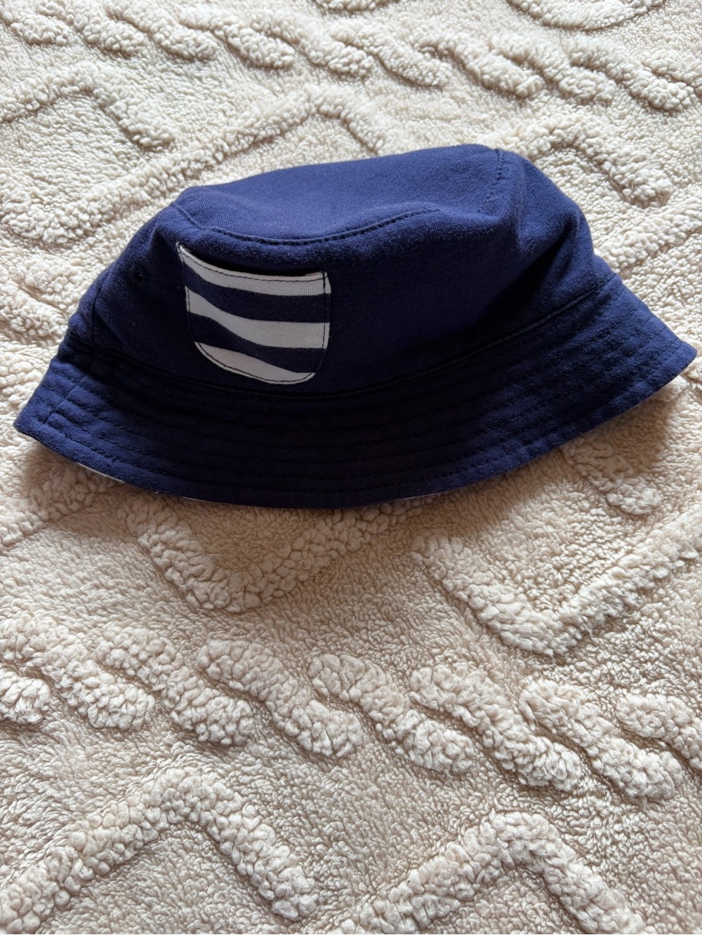 Toddler Reversible Navy Blue & White Striped Bucket Hat W/ Pocket, Size 12-24M